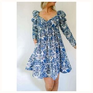 NWT Anna Cate Eleanor dress in Bright Royal
